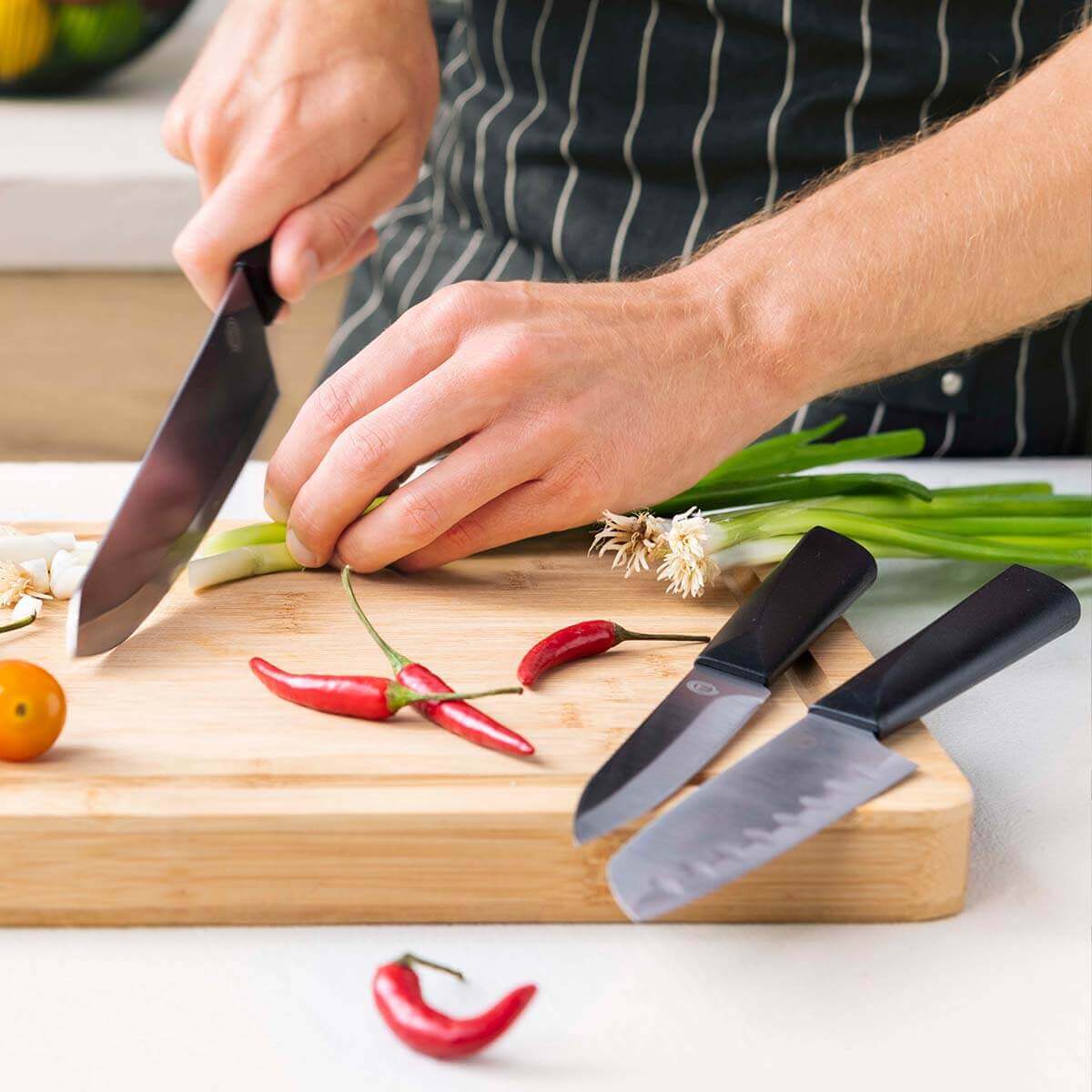 JAPANESE KNIVES 6PCS - Image 4