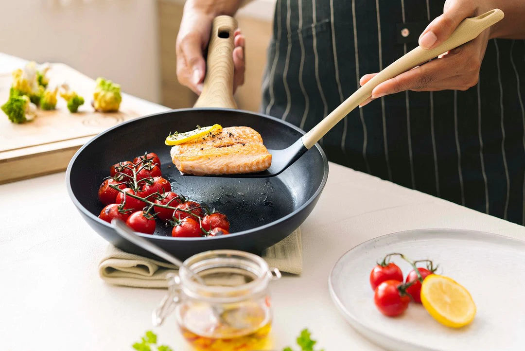 NON STICK UTENSILS 6PCS - Image 3